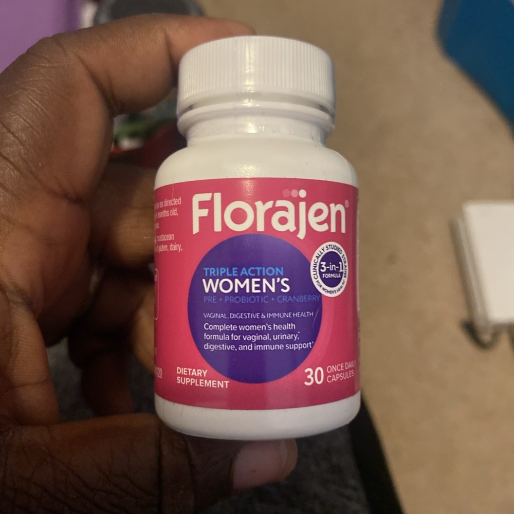 Florajen Women s Triple Action Probiotic Prebiotic + Probiotic + Cranberry 30 CT